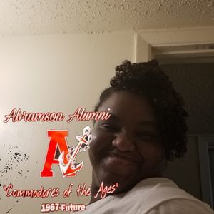 Meet your Posher, Monique